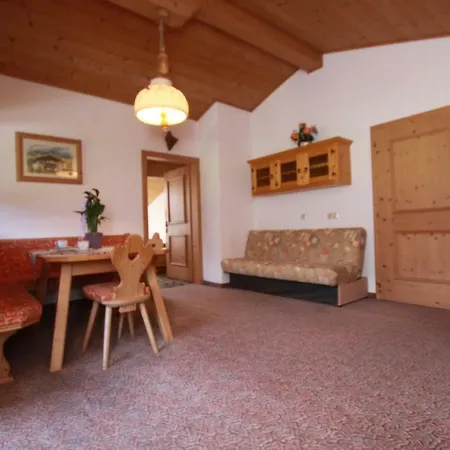 Klauserhof *