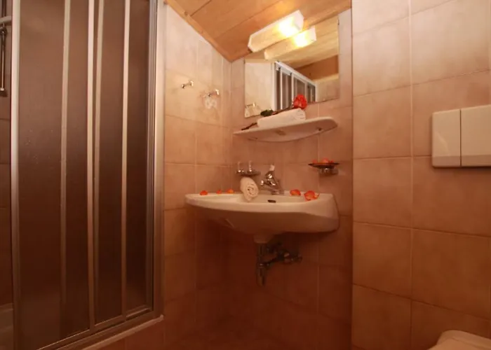 Klauserhof トリンス